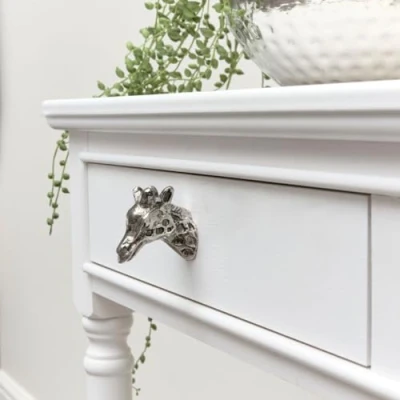Image of Melody Maison Silver Giraffe Drawer Knob