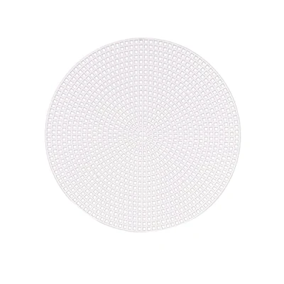 Image of Vaessen Creative Plastic Canvas, Circle Shaped, 7 Count, Flexible Mesh Sheets for Crafts, Embroidery and Cross Stitch, 10 Pieces, ø15cm or 5.9&quot;, Transparent