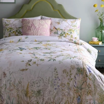 Image of Appletree Garden Foliage &amp; Birds Duvet Cover Double Bedding Size (200 x 200cm) 200 Thread Count Piped Edge Soft 100% Cotton 2 Pillowcases Floral in Natural Flower