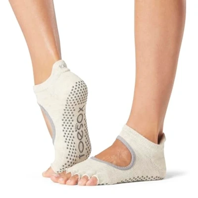 Image of Women&#039;s 1 Pair ToeSox Bella Half Toe Organic Cotton Open Front Yoga Socks Oatmeal S