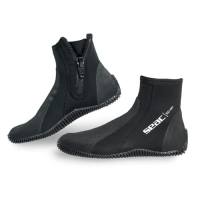 Image of Seac Regular, 5 mm Neoprene short Diving Boots with Semi Rigid Sole and Heel Ankle Protection