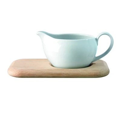 Image of LSA Dine Sauce Boat &amp; Oak Stand 450ml 1 Unit Handmade Porcelain Hand Planed Wood DI39