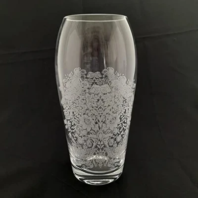 Image of William Morris&#039; Strawberry Thief Design Dartington Crystal Barrel Vase