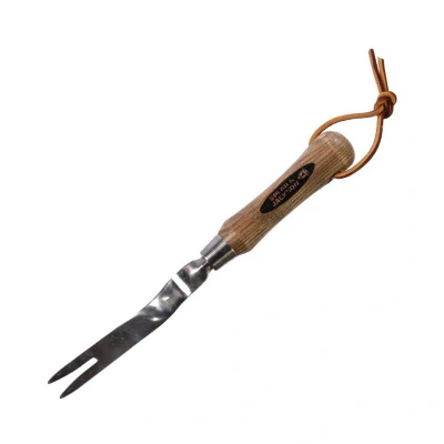 Image of Spear &amp; Jackson Traditional Stainless Daisy Grubber