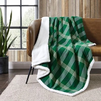 Image of Eddie Bauer Throw Blanket, Cotton Flannel Home Decor, All Season Reversible Sherpa Bedding (Union Bay Green, Throw)