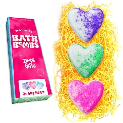 Image of Zimpli Gifts 3 x UK Made Love Heart Value Bath Bomb Gift Set, Ideal Valentine&#039;s Day Present, Women, Girls, Sister, Daughter, Her, Christmas Stocking Filler, Birthday Beauty Gift, Mother&#039;s Hamper