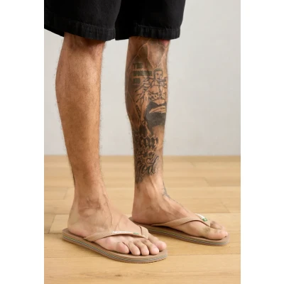 Image of Havaianas Unisex Brasil Logo Flip Flops, Rose Gold, 3/4 UK