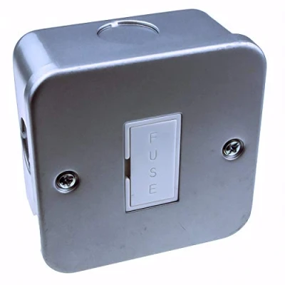 Image of kenable Single Gang Metal Clad Steel Unswitched 13A Fuse FCU Box with Cable Entry Points [Single Fuse]
