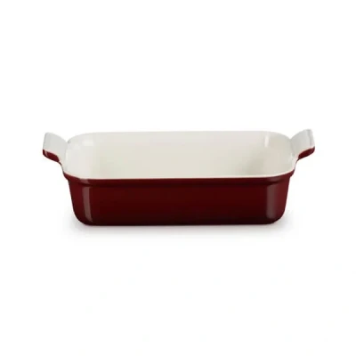 Image of Le Creuset Garnet Stoneware 26cm Heritage Rectangular Dish