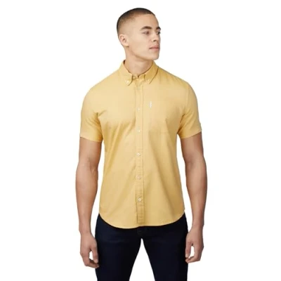 Image of Ben Sherman Men&#039;s Button Down Collar Signature Oxford Shirt, Tab Logo Pocket, Short Sleeved, Regular Fit (Sunflower) XXXL