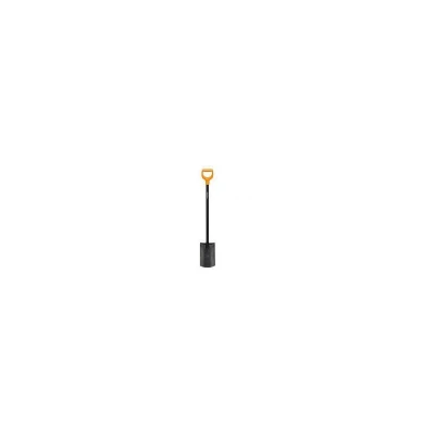 Image of Fiskars Solid Metal Rounded Spade