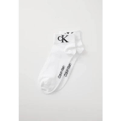 Image of Calvin Klein Socks Women&#039;s Organic Cotton Monogram Quarter Sock, White, 35 to 38 (Pack of 2)