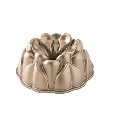 Image of Nordic Ware Bundt Tin Magnolia Copper ø 25 cm / 2.4 Liter
