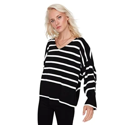 Image of Trendyol Women Regular fit Basic V Neck Knitwear Sweater Schwarz