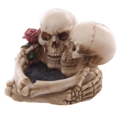 Image of Puckator Lovers Skull Ashtray Gothic Home Decor Ash Tray Gifts Valentines Day Skulls Ornaments Cool Halloween Decoration Gift Resin