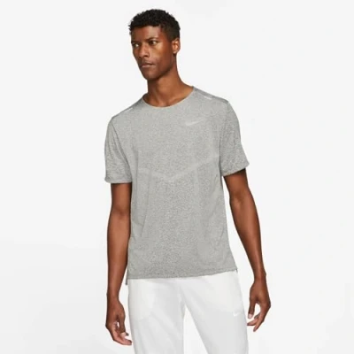 Image of Nike Performance RISE Sports Tshirt, Men&#039;s, Size: XXL, Smoke grey/heather/reflective silver