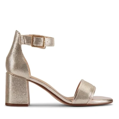 Image of Clarks Ezoria MAE Sandals, Women&#039;s, Size: 3.5, Champagne Leather