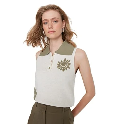Image of Trendyol Sweater Vest Ecru Regular