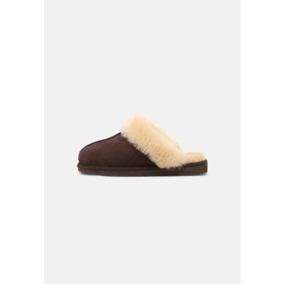 Image of Shepherd Jessica Slippers, Women&#039;s, Size: 5, Moro/chestnut Sheepskin