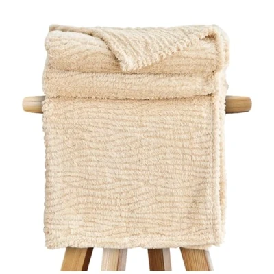 Image of GC GAVENO CAVAILIA Large Sherpa Fleece Blanket Throw Fluffy Throws For Sofas, Bed, Armchair Jacquard Pattern King Size Thermal, Snuggle, Cosy Blankets and Natural