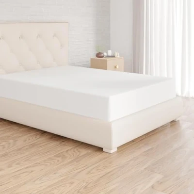 Image of Amazon Basics Soft Microfibre Fitted Sheet, Deep Pocket 12 inch (30 cm), 160 x 200 30 cm, White