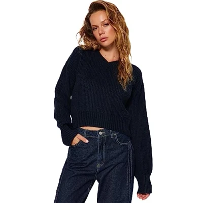 Image of Trendyol FeMan Regular fit Basic Crew Neck Knitwear Sweater,Navy Blue,M