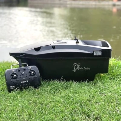 Image of Lake Reaper Carp Fishing Bait Boat in Black