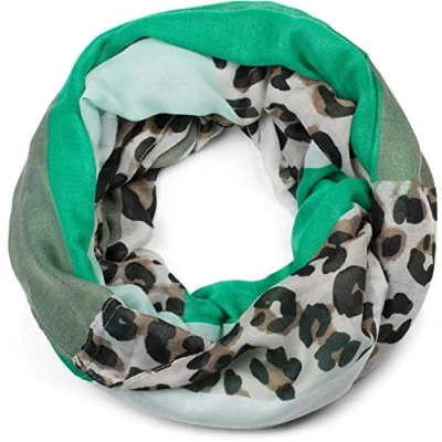 Image of styleBREAKER women tube scarf with leopard animal print pattern and colour blocking patches, snood, shawl 01016182, Colour:Green Mint