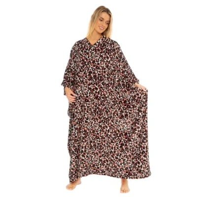 Image of i Smalls Ultra Soft Cheetah Print Fleece Blanket Poncho hoodie with Hood and Pockets Cozy Wearable (One Size) Leopard