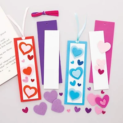 Image of Baker Ross Heart Mix &amp; Match Bookmark Kits Pack of 8, Valentines Days Crafts (AT363)