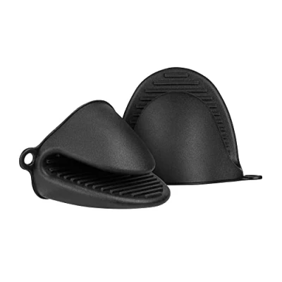 Image of kwmobile Silicone Pot Holders (Set of 2) Oven Mitt Holder Grips for Hot Pans and Trays Heat Resistant Potholder Gloves Black