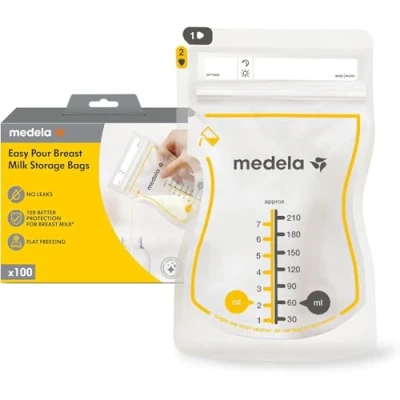 Image of Medela Easy Pour Disposable Breastmilk Storage Bags, 210 ml Capacity, Leakproof Design with Milk Protection, Made Without BPA, Pack of 50