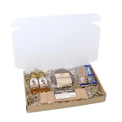 Image of Alcohol &amp; Treats Letterbox Gift Set (Capt Spiced Rum)