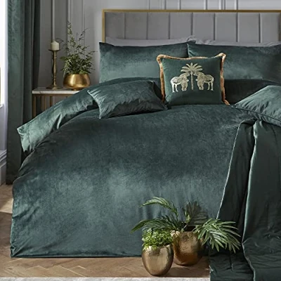 Image of Laurence Llewelyn Bowen Bottle Green Velvet Duvet Cover Set Super King Bedding Size (260 x 220cm) 2 Pillowcases Soft Touch Designer Luxury in Dark