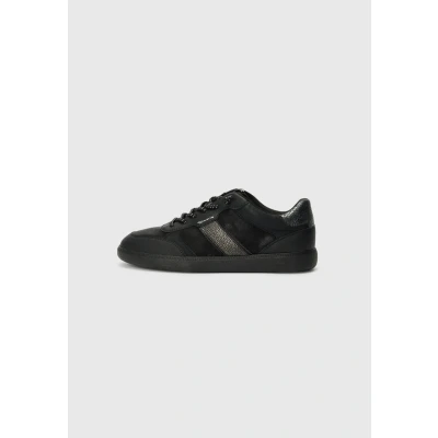 Image of Tamaris Women&#039;s Damen Sneaker Low 1 23662 45, Black (Black Comb), 4 UK
