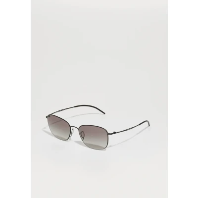 Image of Giorgio Armani Uomo AR6168 300111 Sunglasses Metallo Nero Grigio Pillow Normale Sfumato