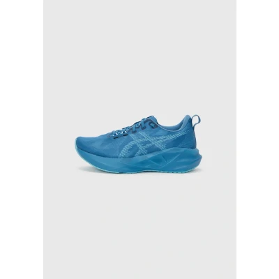 Image of Asics Novablast 5 size 9.5