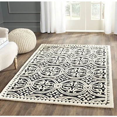 Image of SAFAVIEH Medallion Rug for Living Room, Dining Bedroom Cambridge Collection, Short Pile, in Black and Ivory, 152 X 244 cm