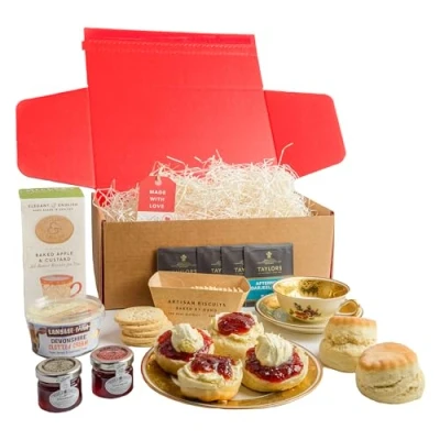 Image of Afternoon Tea Hamper British Gift With Sweat &amp; Savoury Treats Includes Scones, Clotted Cream, Strawberry Jam, Biscuits Bags Hampers Gourmet Gifts