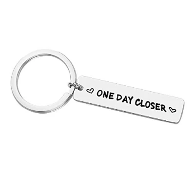 Image of Huwujiu Long Distance Relationship Gifts Keyring Boyfriend Girlfriend Christmas Birthday Anniversary Valentines Day for Couple