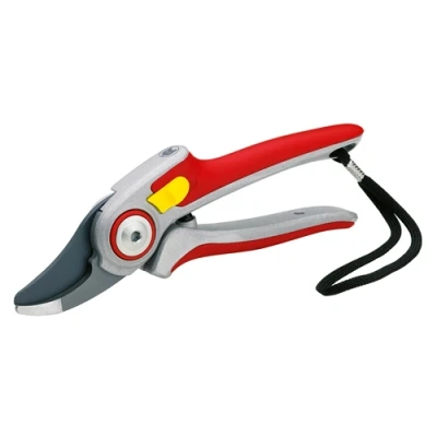 Image of Wolf Garten Professional Bypass Aluminium Secateurs