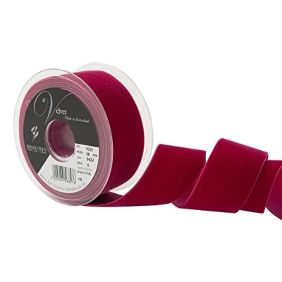 Image of Berisfords Velvet Ribbon, Beauty, 10.2 x 4.5 cm