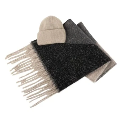 Image of Totes toasties Ladies Chunky Woven Blanket Scarf &amp; Hat Gift Set