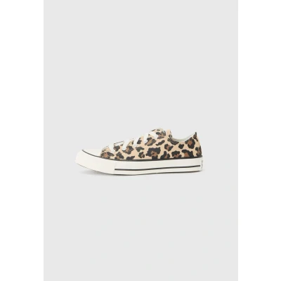 Image of Converse Chuck Taylor ALL STAR Unisex Trainers for kids, Size: 3, Warm quarry/vintage white/black shoes