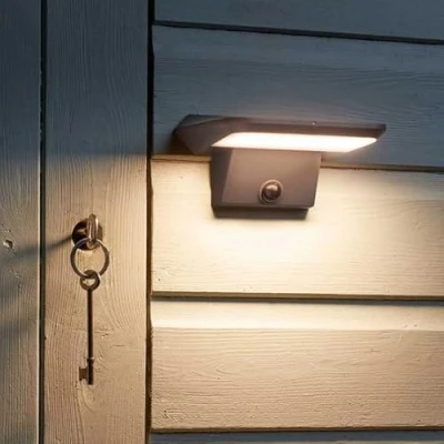 Image of Garden Mile Warm White Solar Security Lights Outdoor Motion Sensor PIR LED Outside with Dusk to Dawn Light Shed Floodlight for Fence Sheds